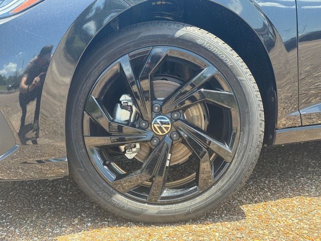 2026 Volkswagen Jetta — side profile view